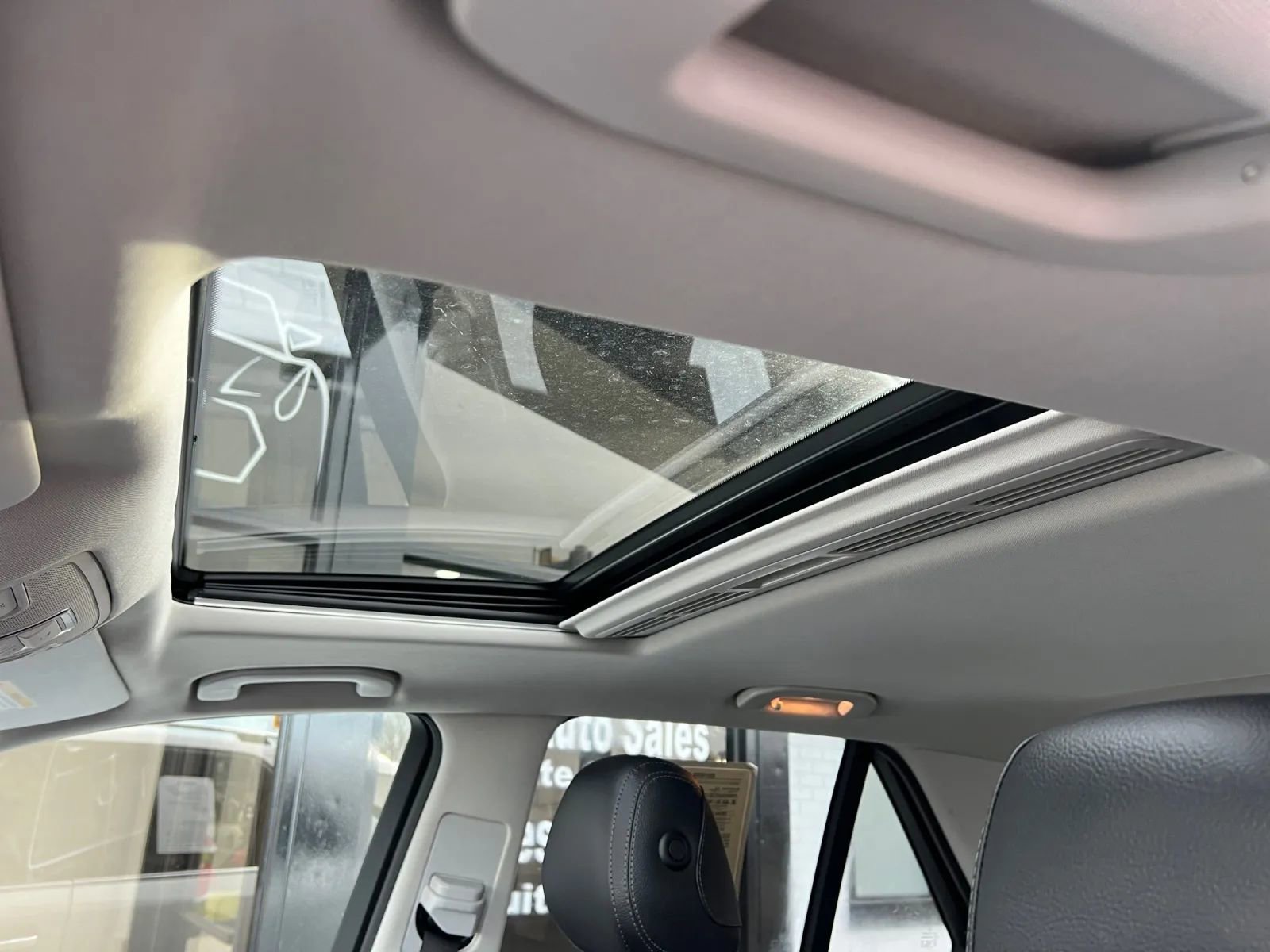 Used 2017 Mercedes-Benz GLE 350 4MATIC w/ Premium 1 Package image 29