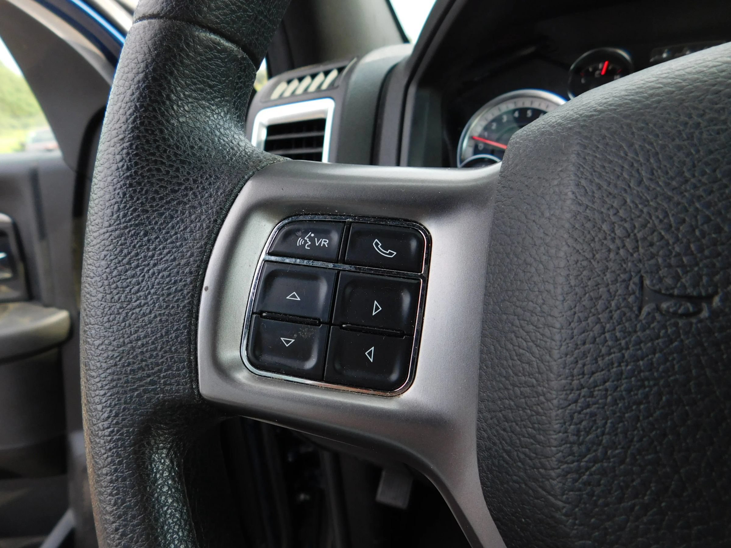 Used 2022 RAM 1500 Warlock w/ Electronics Group AWD/4WD image 18