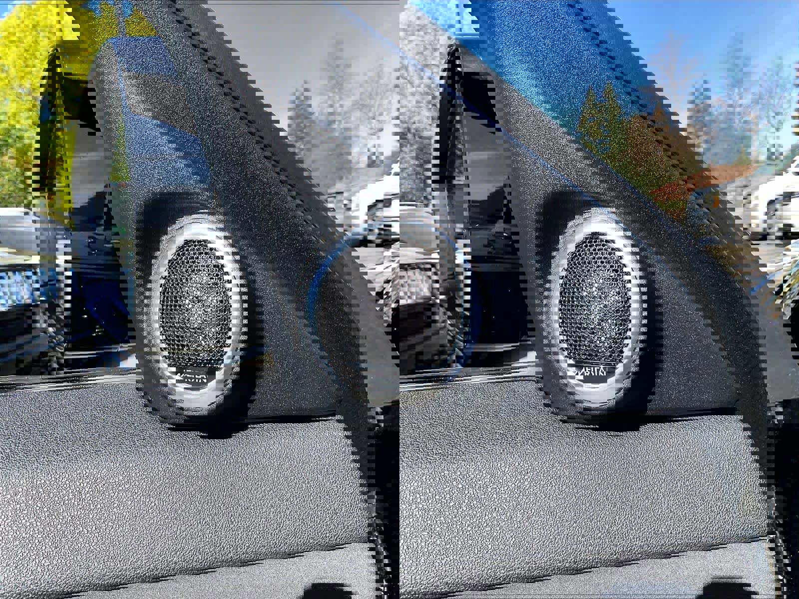 Used 2026 Land Rover Range Rover Evoque Dynamic SE image 33