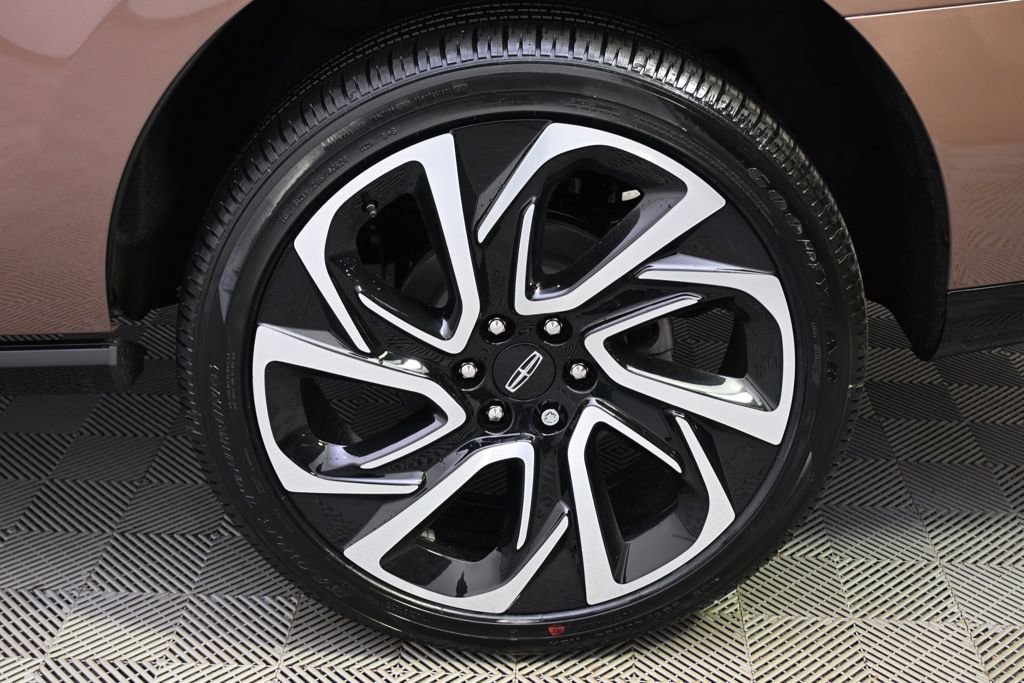 New 2026 Lincoln Navigator Black Label image 20