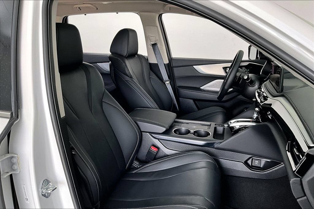 Certified 2026 Acura MDX FWD w/ Technology Package image 9