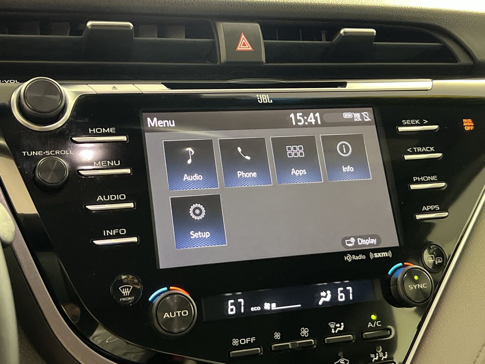 Used 2018 Toyota Camry XLE w/ Audio Package FWD image 18