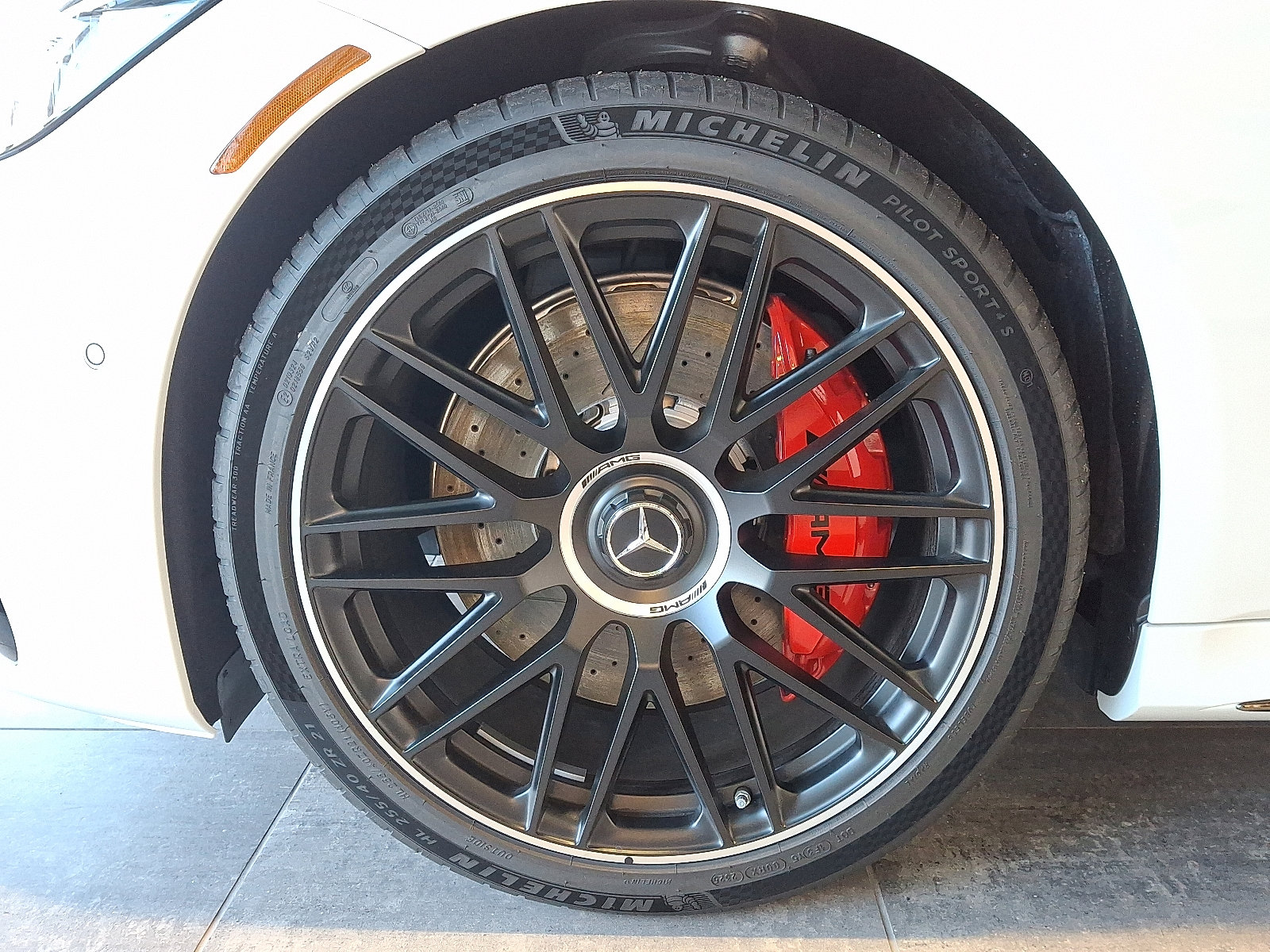 New 2026 Mercedes-Benz S 63 AMG S image 5