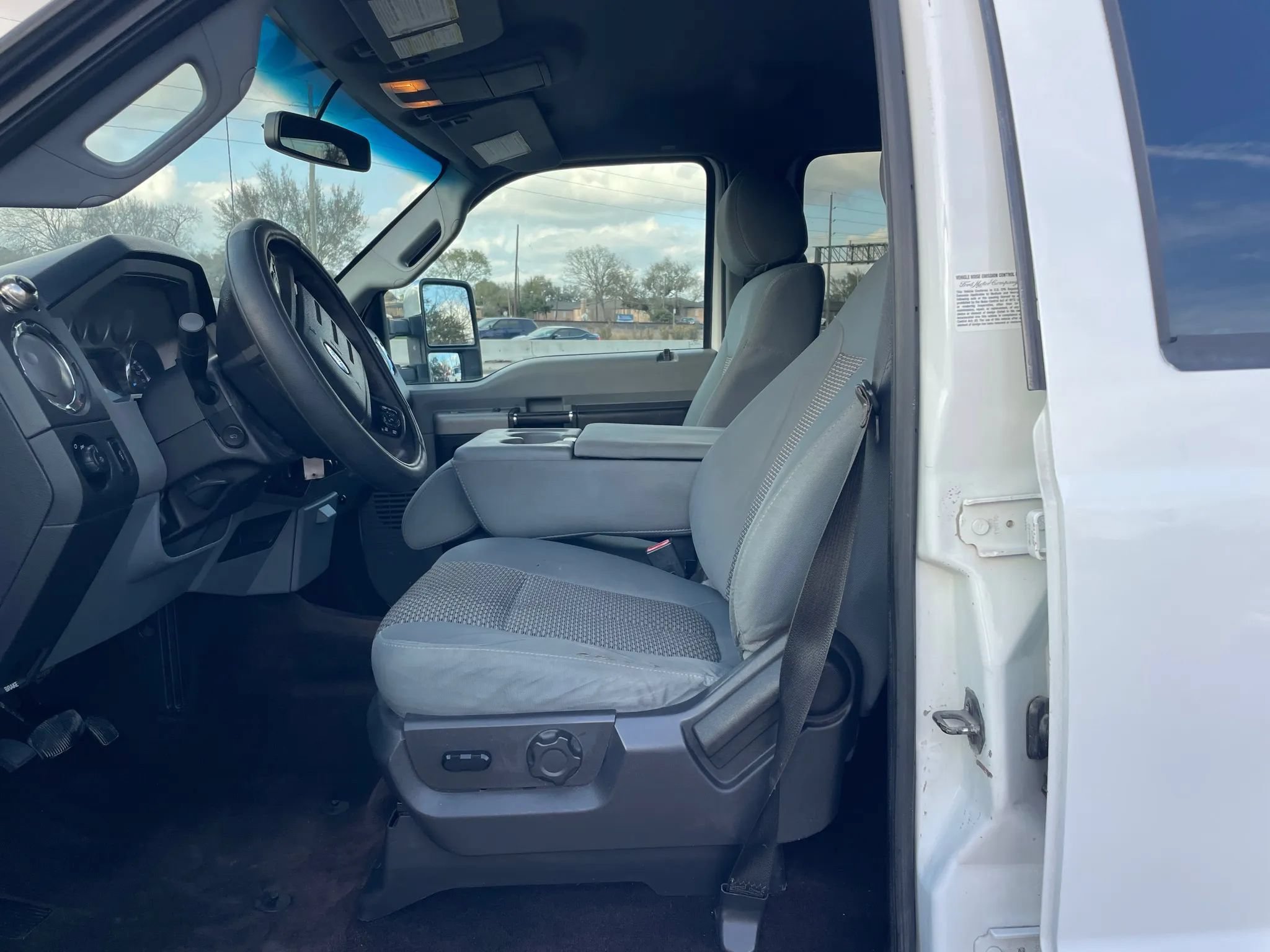 Used 2015 Ford F350 XLT w/ XLT Value Package AWD/4WD image 20