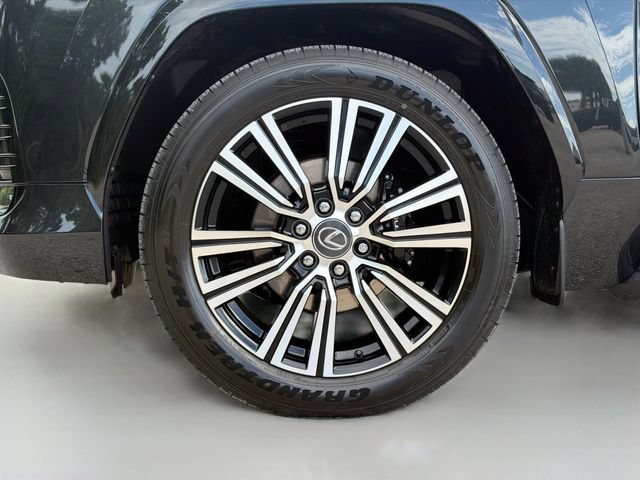 Used 2025 Lexus LX 600 4WD w/ Accessory Package (2T) image 44
