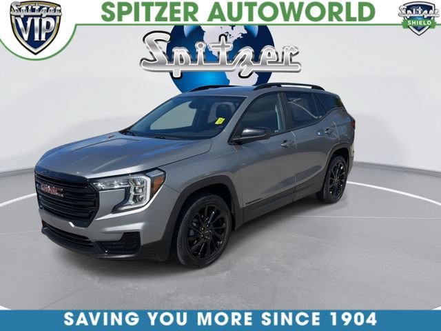 Used 2023 GMC Terrain SLE w/ Elevation Edition FWD image 4