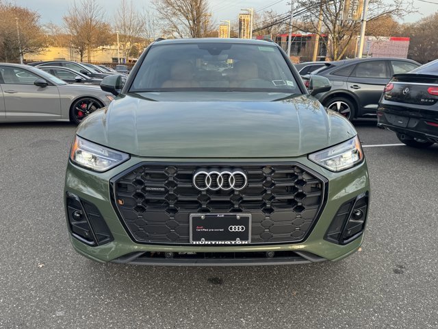 Certified 2025 Audi Q5 2.0T Premium w/ Convenience Plus Package image 2
