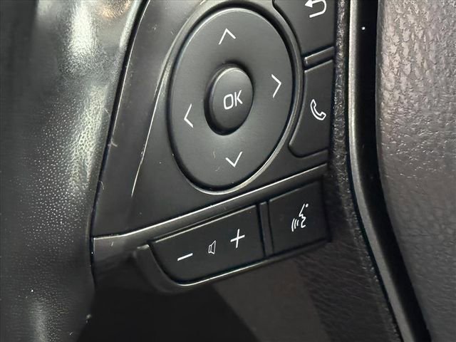 Used 2023 Toyota Camry SE image 15