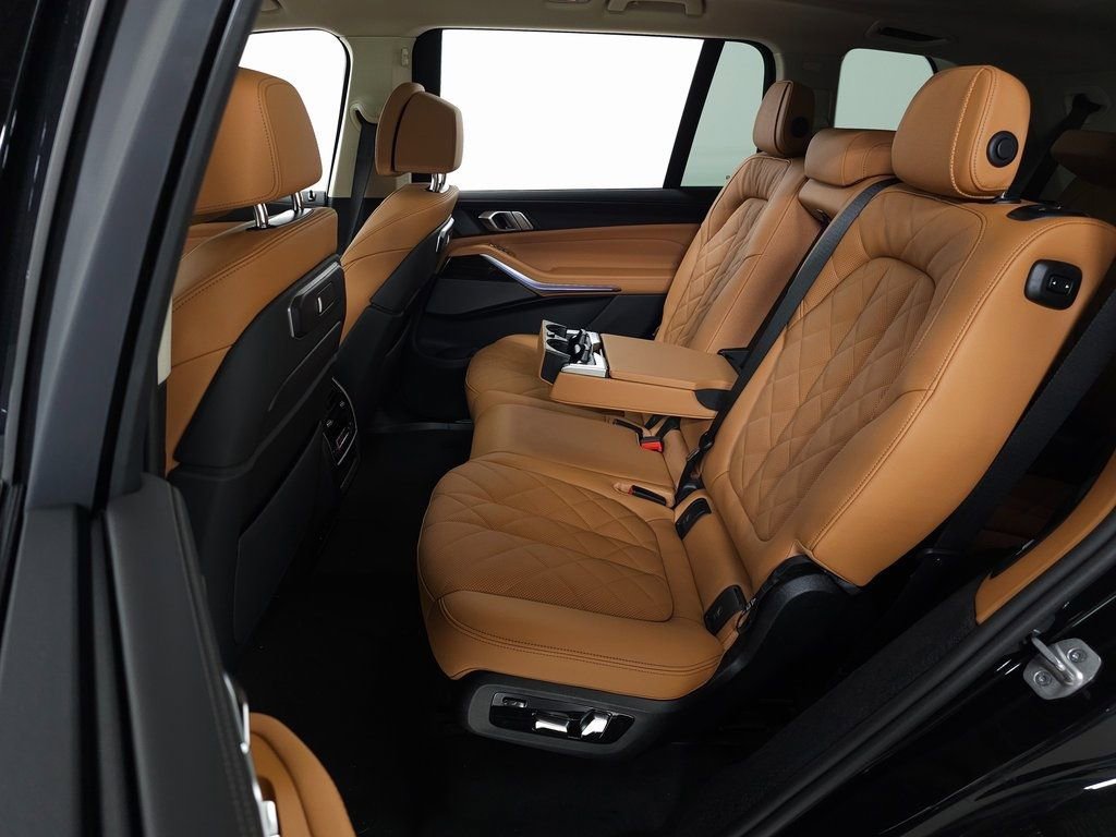 New 2026 BMW X7 xDrive40i image 33