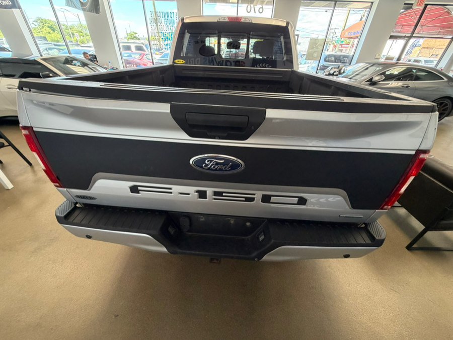 Used 2019 Ford F150 XLT w/ Equipment Group 302A Luxury AWD/4WD image 11