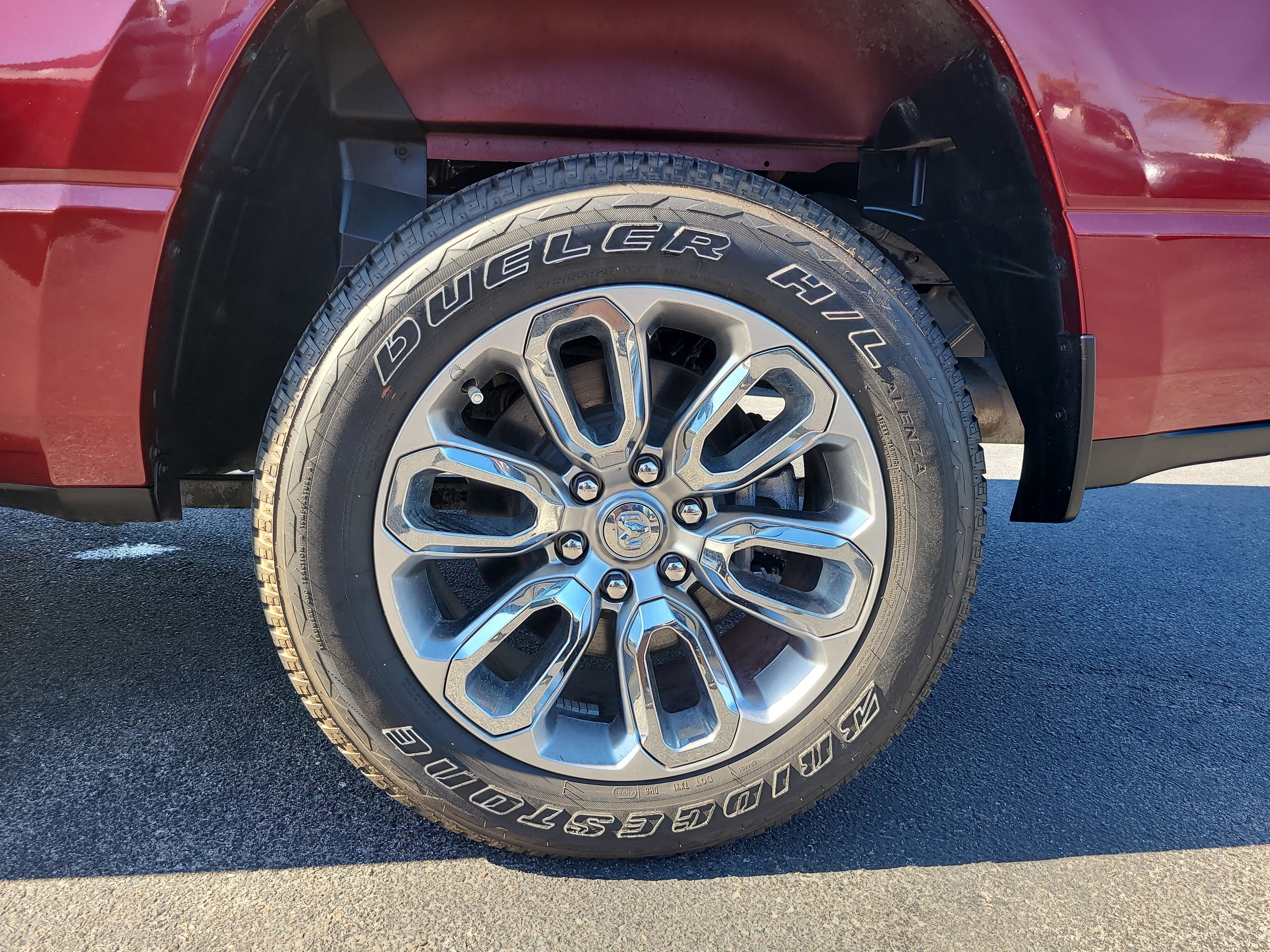 Used 2024 RAM 1500 Laramie image 9