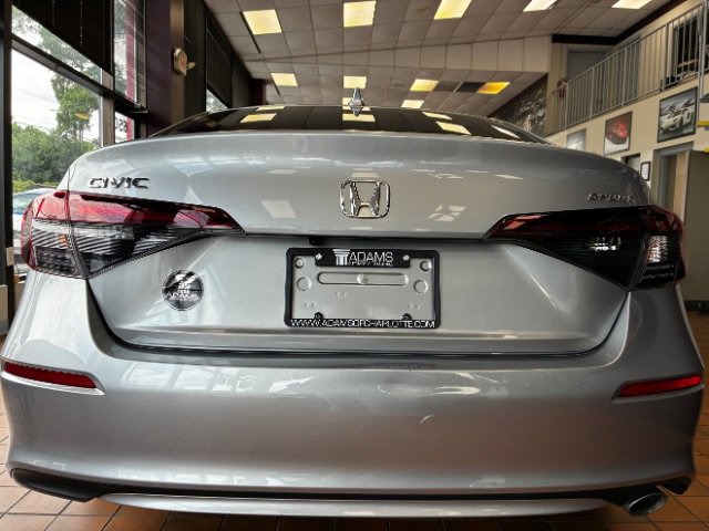 Used 2025 Honda Civic Sport image 11
