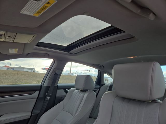 Used 2018 Honda Accord EX-L image 32