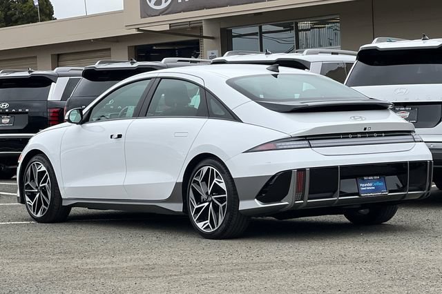 Certified 2024 Hyundai Ioniq 6 SEL RWD image 8