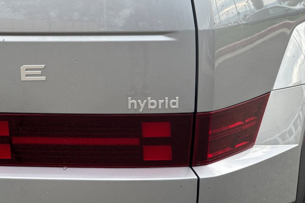 New 2026 Hyundai Santa Fe SE FWD image 24