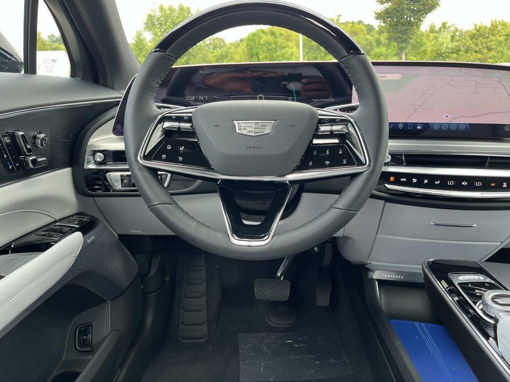 New 2026 Cadillac Lyriq Premium Luxury image 14