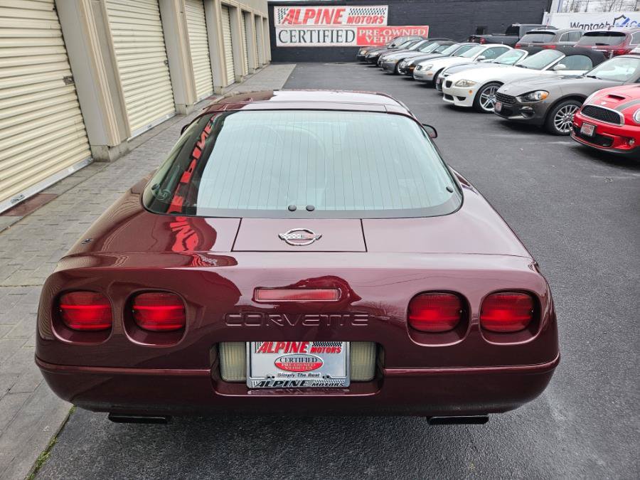 Used 1993 Chevrolet Corvette Coupe RWD image 19