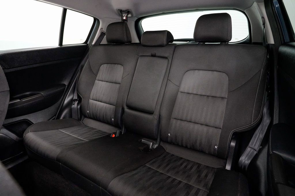 Used 2021 Kia Sportage LX image 20