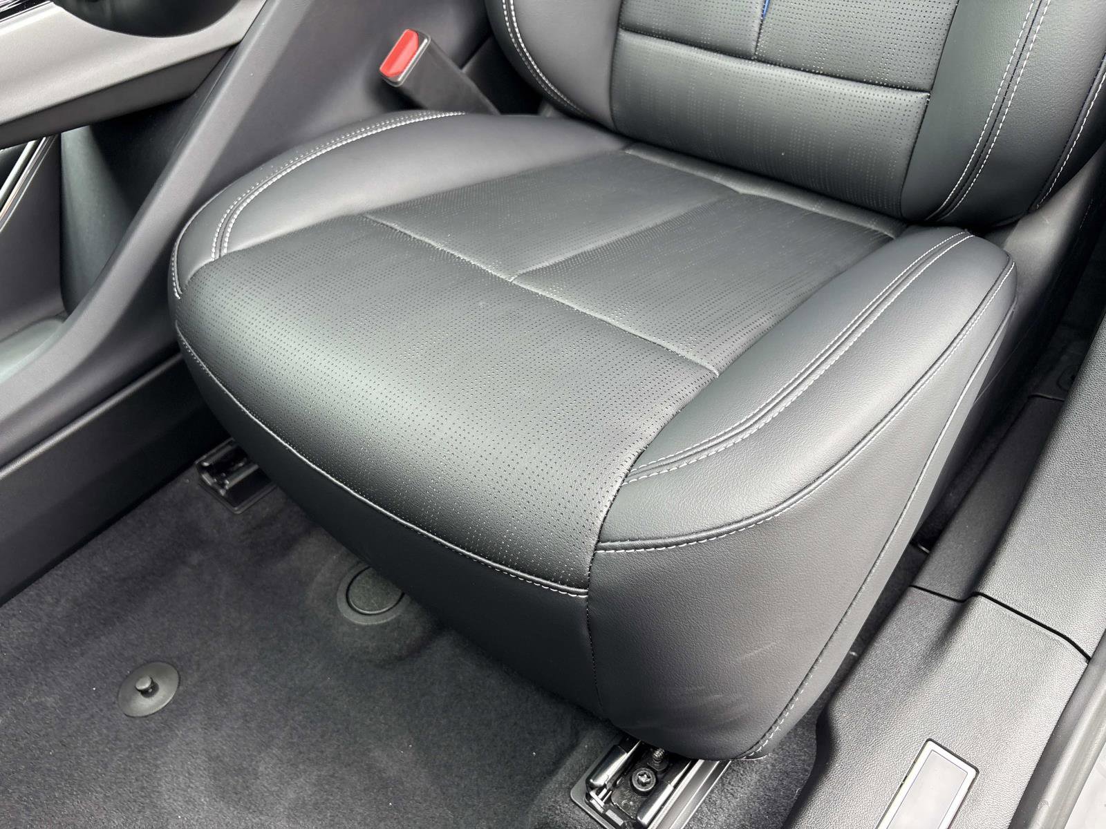 New 2026 Cadillac Lyriq V w/ LPO, Floor Liner Package image 16