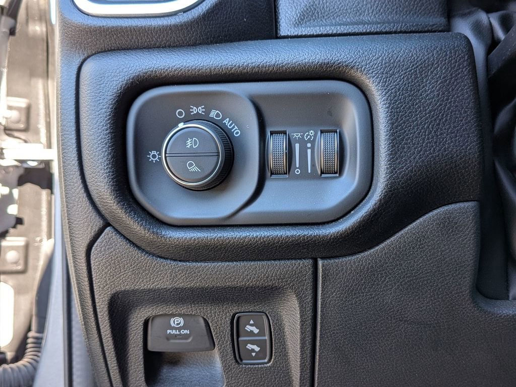 Used 2023 RAM 1500 Laramie image 17