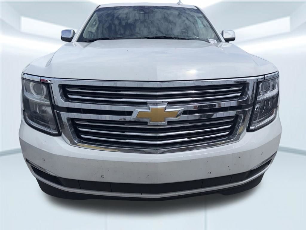 Used 2017 Chevrolet Suburban Premier RWD image 2