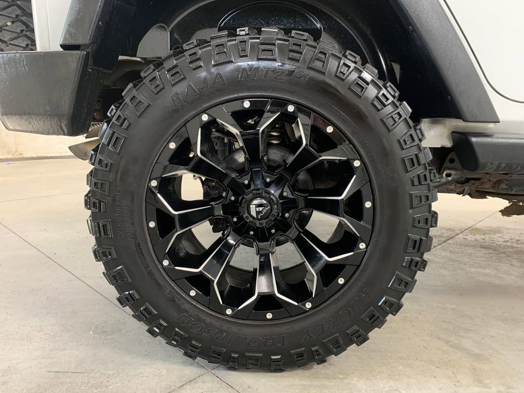 Used 2012 Jeep Wrangler Unlimited Sport image 9