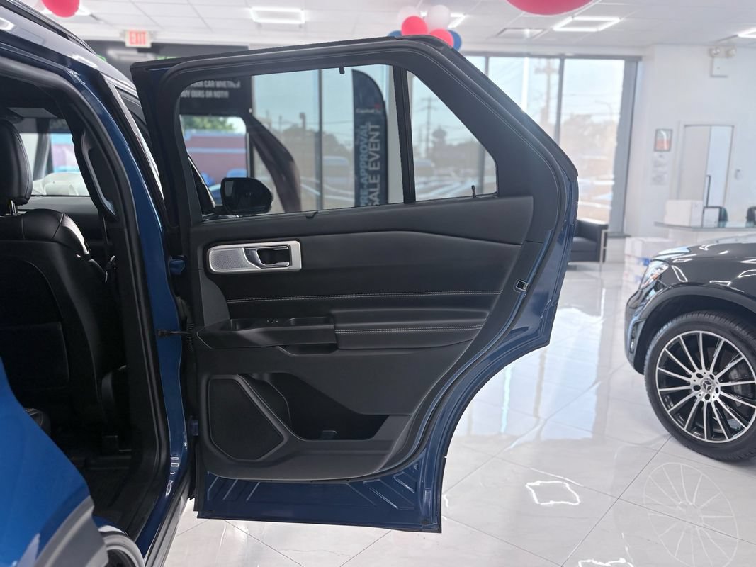 Used 2020 Ford Explorer ST w/ ST Street Pack AWD/4WD image 37