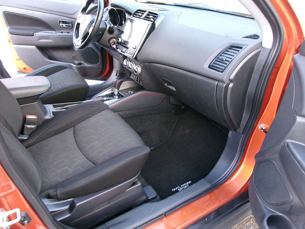 Used 2021 Mitsubishi Outlander Sport LE AWD/4WD image 10
