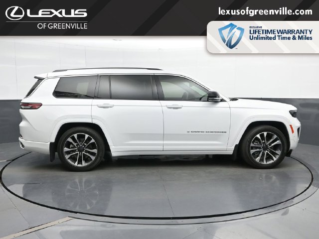 Used 2023 Jeep Grand Cherokee L Overland w/ Advanced Protech Group III AWD/4WD image 10