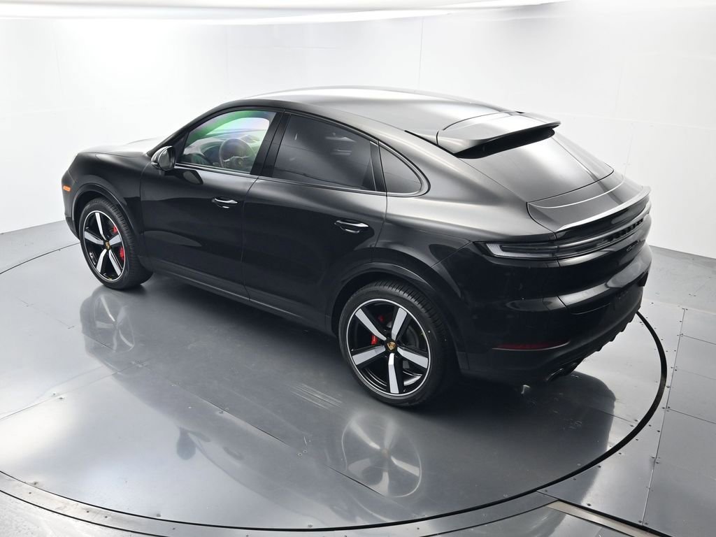 Certified 2024 Porsche Cayenne S AWD/4WD image 36