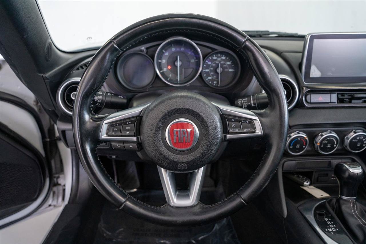 Used 2019 FIAT 124 Spider Lusso w/ Convenience Group RWD image 13