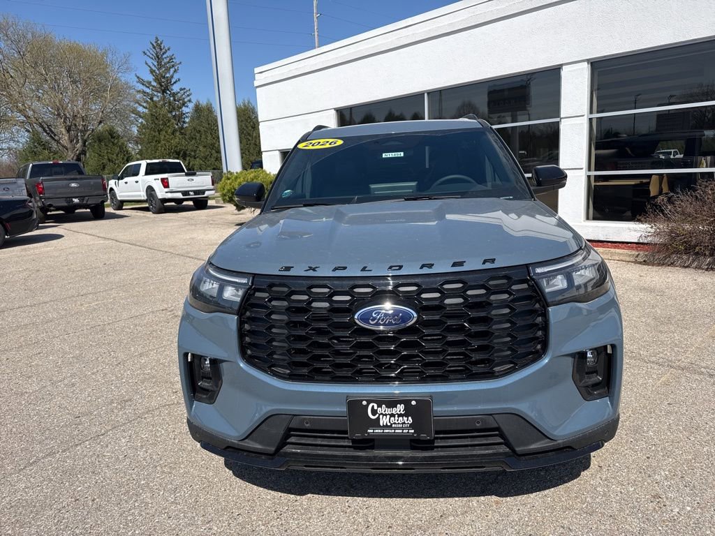 New 2026 Ford Explorer ST-Line w/ ST-Line Street Pack AWD/4WD image 5