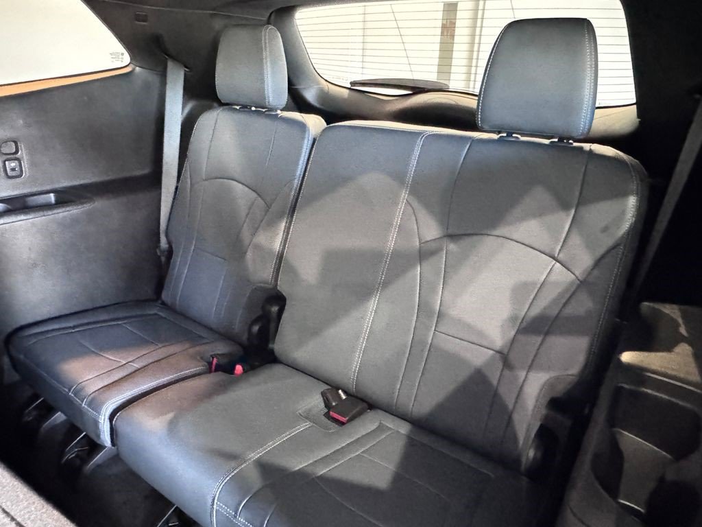 Certified 2023 Buick Enclave Essence w/ Experience Buick Package image 10