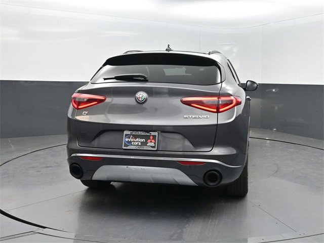 Used 2022 Alfa Romeo Stelvio Ti image 21