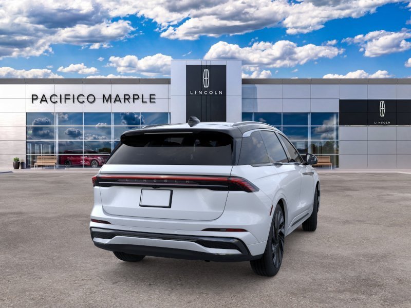 New 2026 Lincoln Nautilus Black Label w/ Jet Appearance Package AWD/4WD image 8