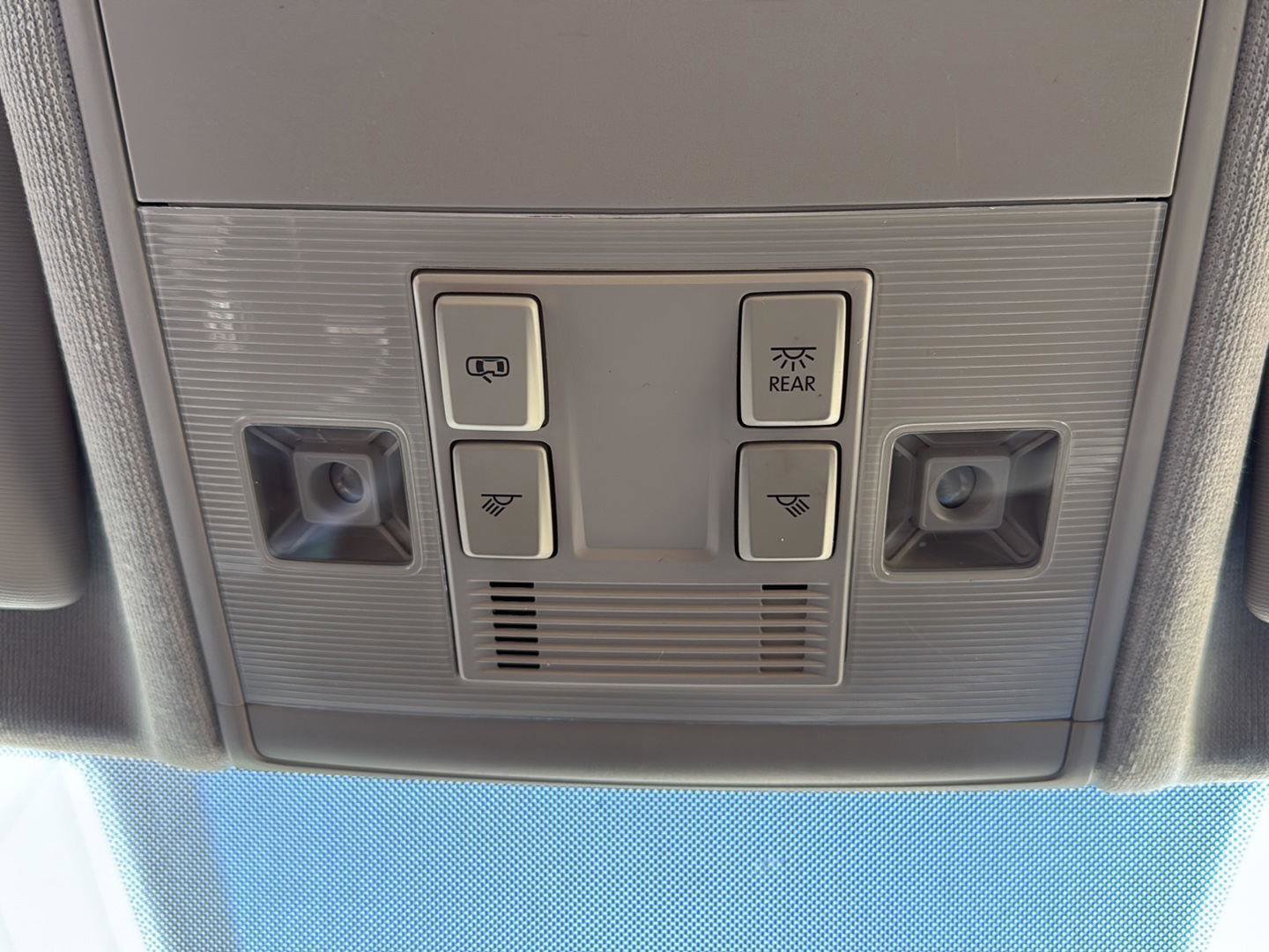 Used 2022 Volkswagen Tiguan S AWD/4WD image 35