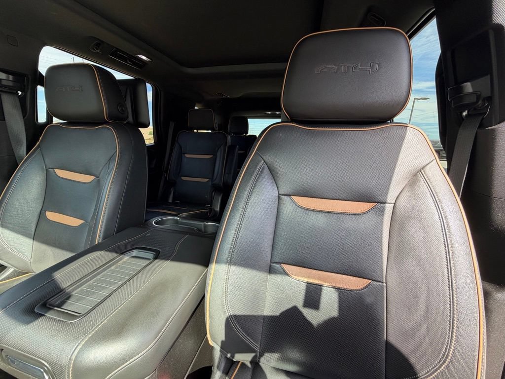 Used 2021 GMC Yukon AT4 w/ AT4 Premium Plus Package AWD/4WD image 19