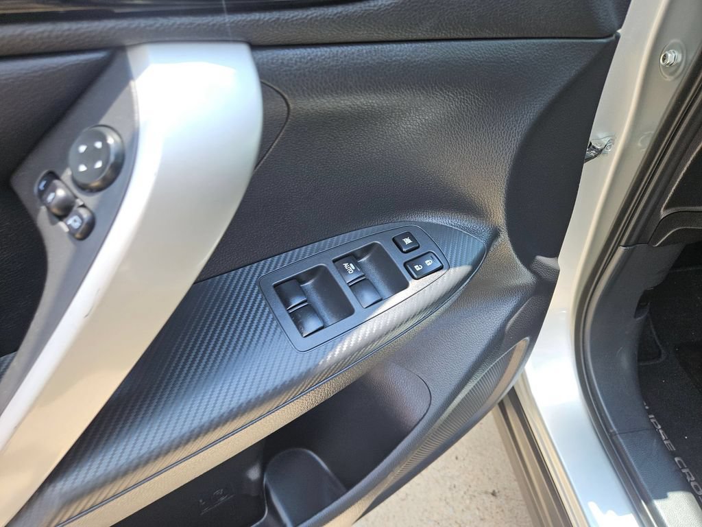 Used 2025 Mitsubishi Eclipse Cross SE AWD/4WD image 15
