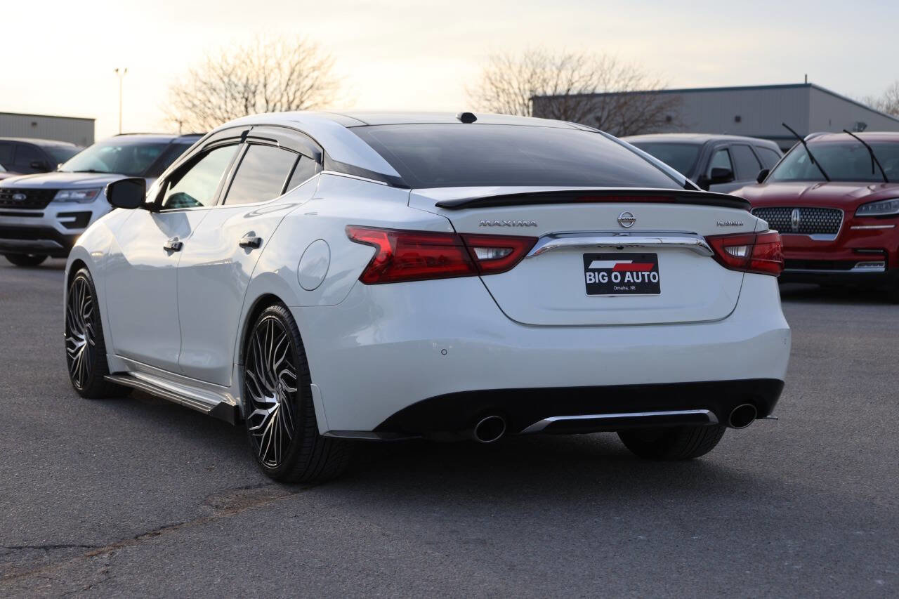 Used 2018 Nissan Maxima Platinum image 11