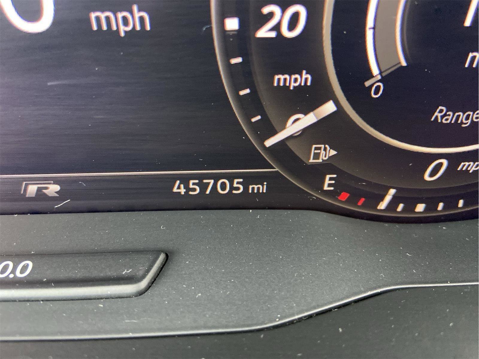 Used 2019 Volkswagen Golf R 4-Door image 10