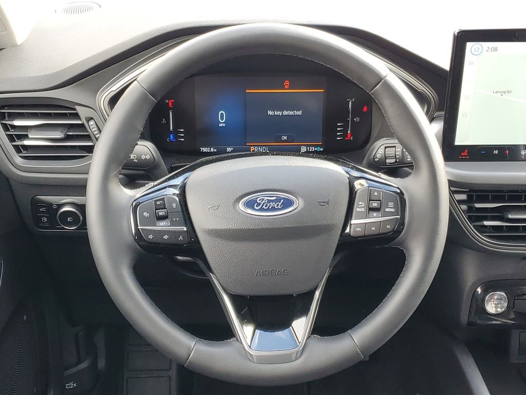 Used 2024 Ford Escape SE image 27