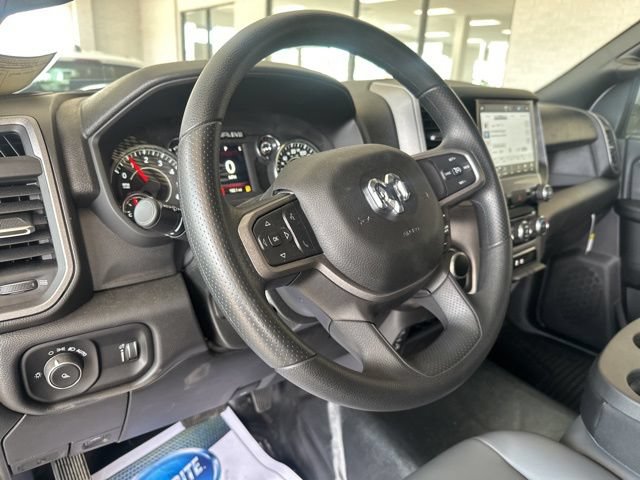 New 2024 RAM 2500 Tradesman w/ Chrome Appearance Group AWD/4WD image 16