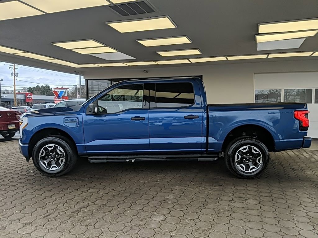 Used 2022 Ford F150 Lightning XLT w/ Max Trailer Tow Package image 10