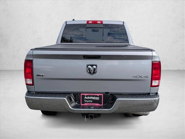 Used 2019 RAM 1500 Classic SLT w/ Luxury Group image 6