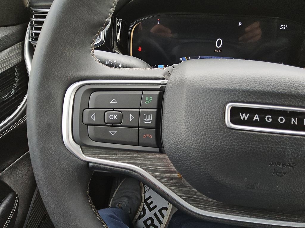 Used 2023 Jeep Wagoneer L Series II w/ Premium Group I image 24