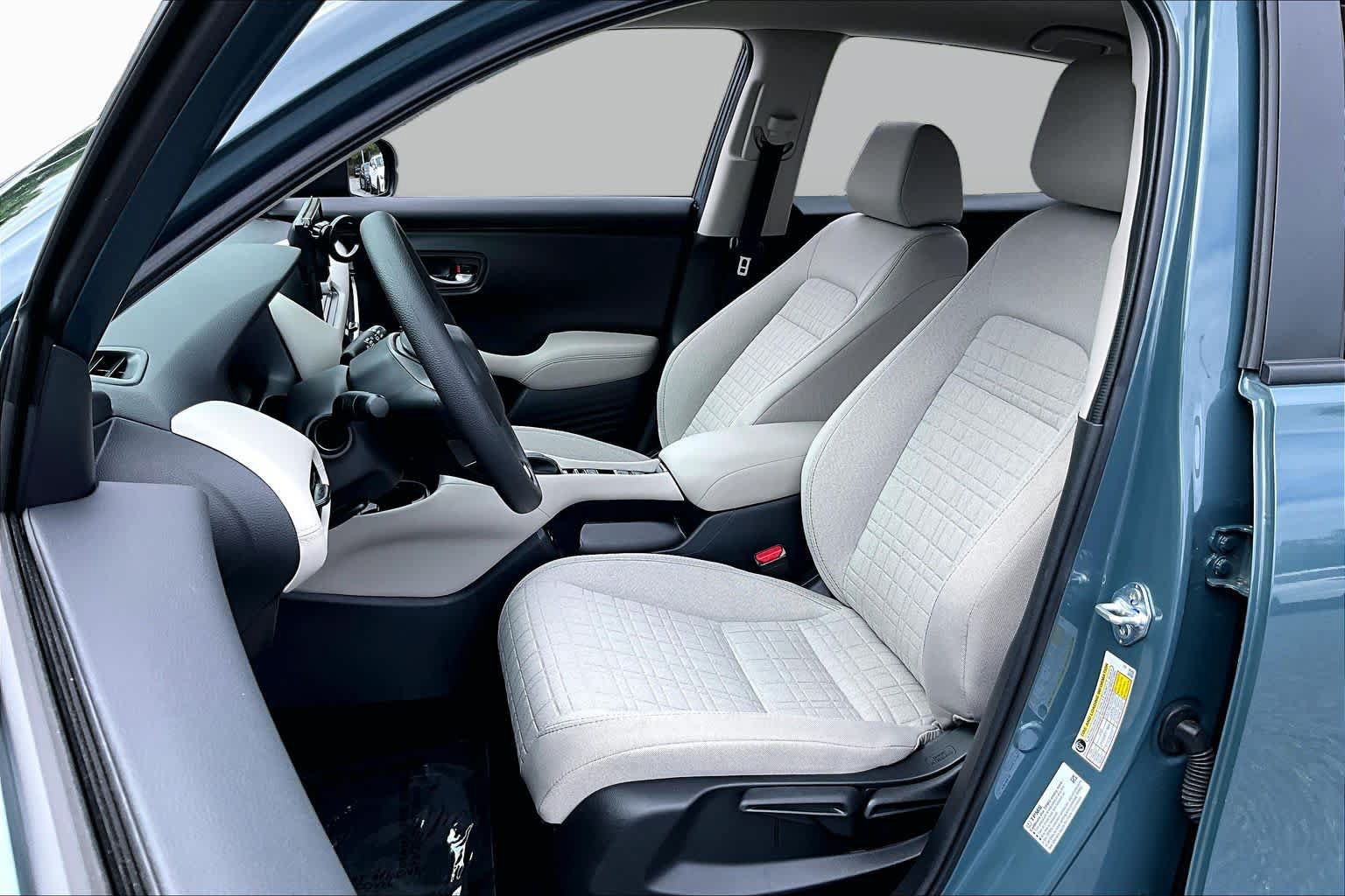 Used 2026 Honda HR-V LX image 8