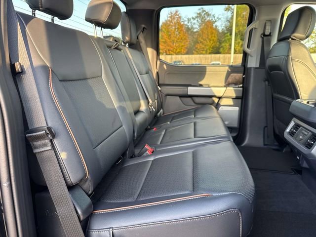 New 2026 Ford F250 Lariat w/ Black Appearance Package image 11