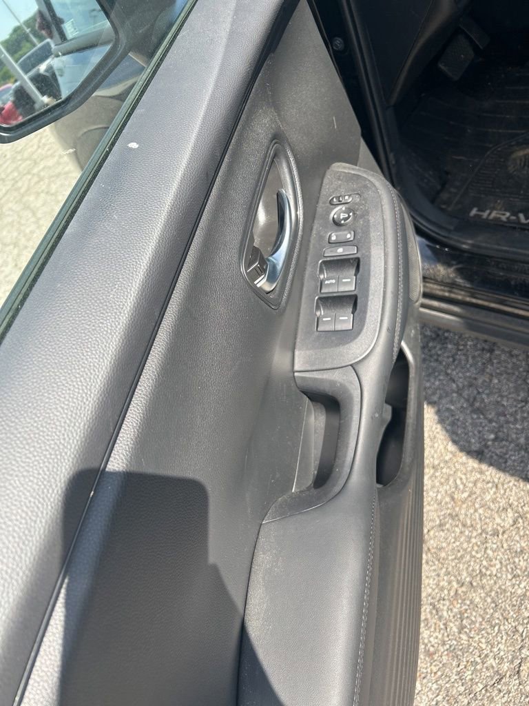 Certified 2026 Honda HR-V LX image 13