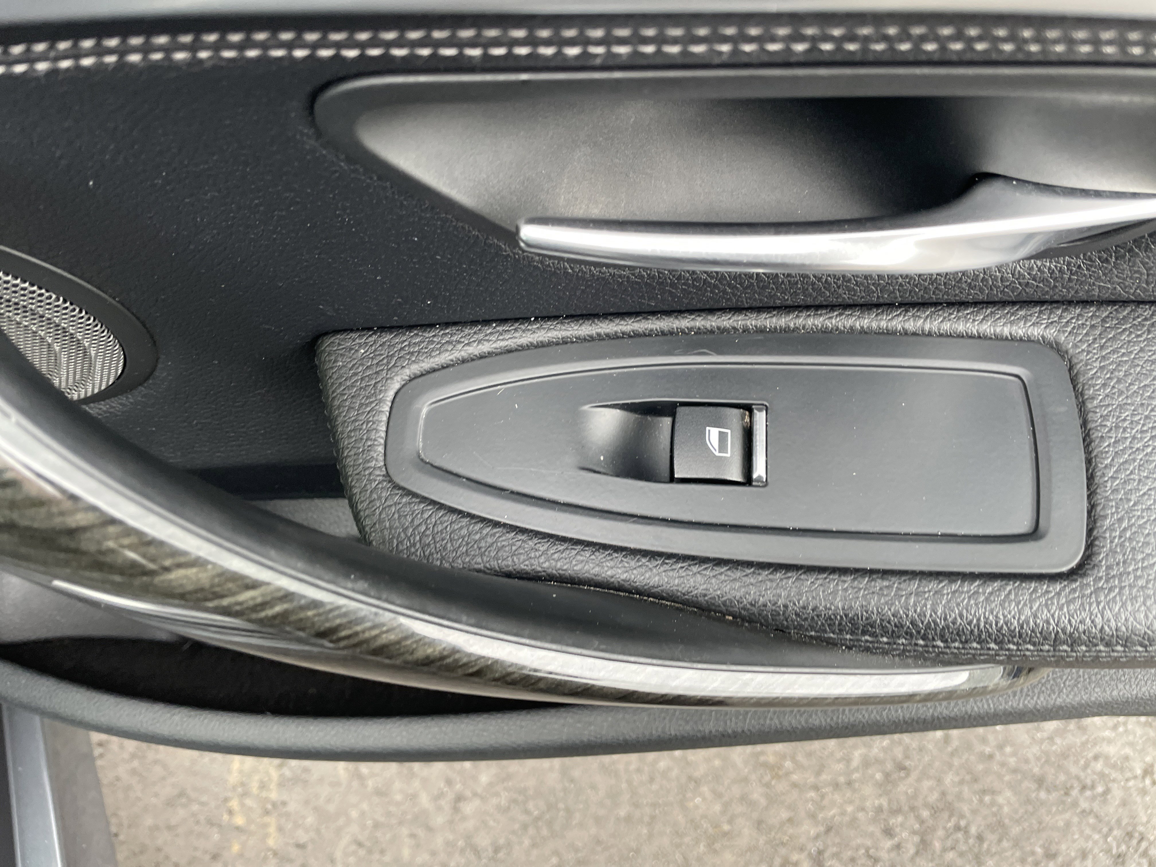 Used 2018 BMW 340i Gran Turismo xDrive image 11