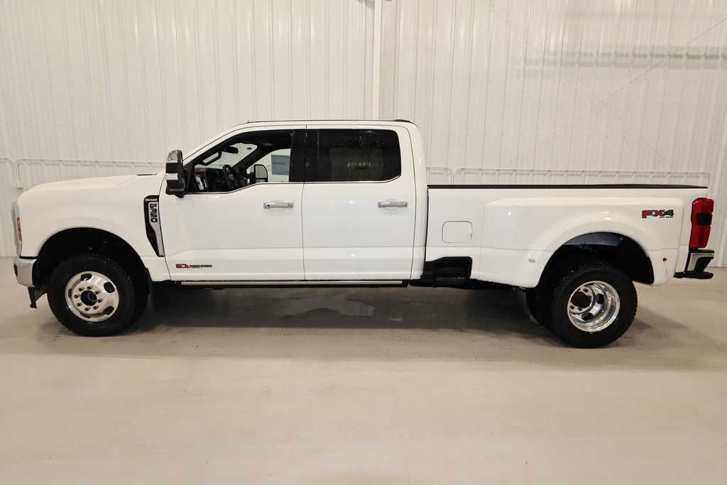 New 2025 Ford F350 King Ranch w/ Chrome Package image 5